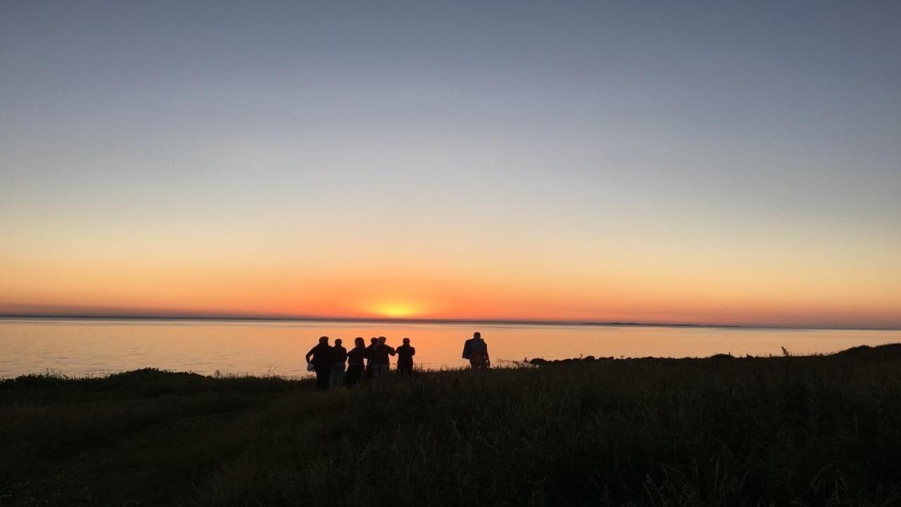 Mellem-Rummet Guesthouse & Glamping Tanderup Exteriör bild