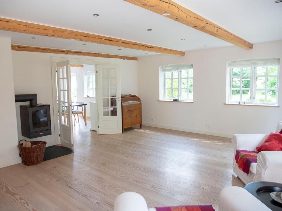 Mellem-Rummet Guesthouse & Glamping Tanderup Exteriör bild