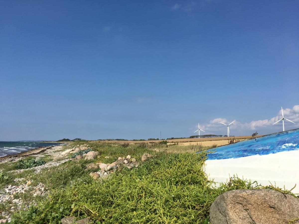 Mellem-Rummet Guesthouse & Glamping Tanderup Exteriör bild