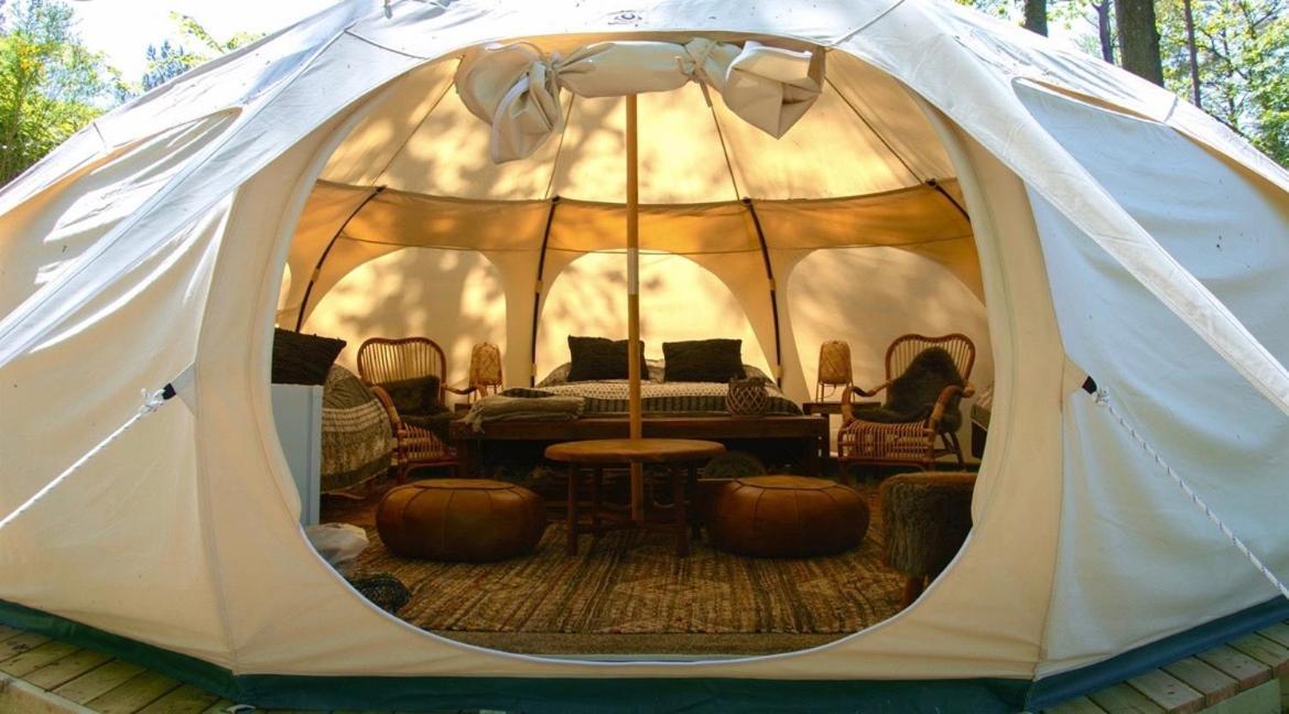 Mellem-Rummet Guesthouse & Glamping Tanderup Exteriör bild